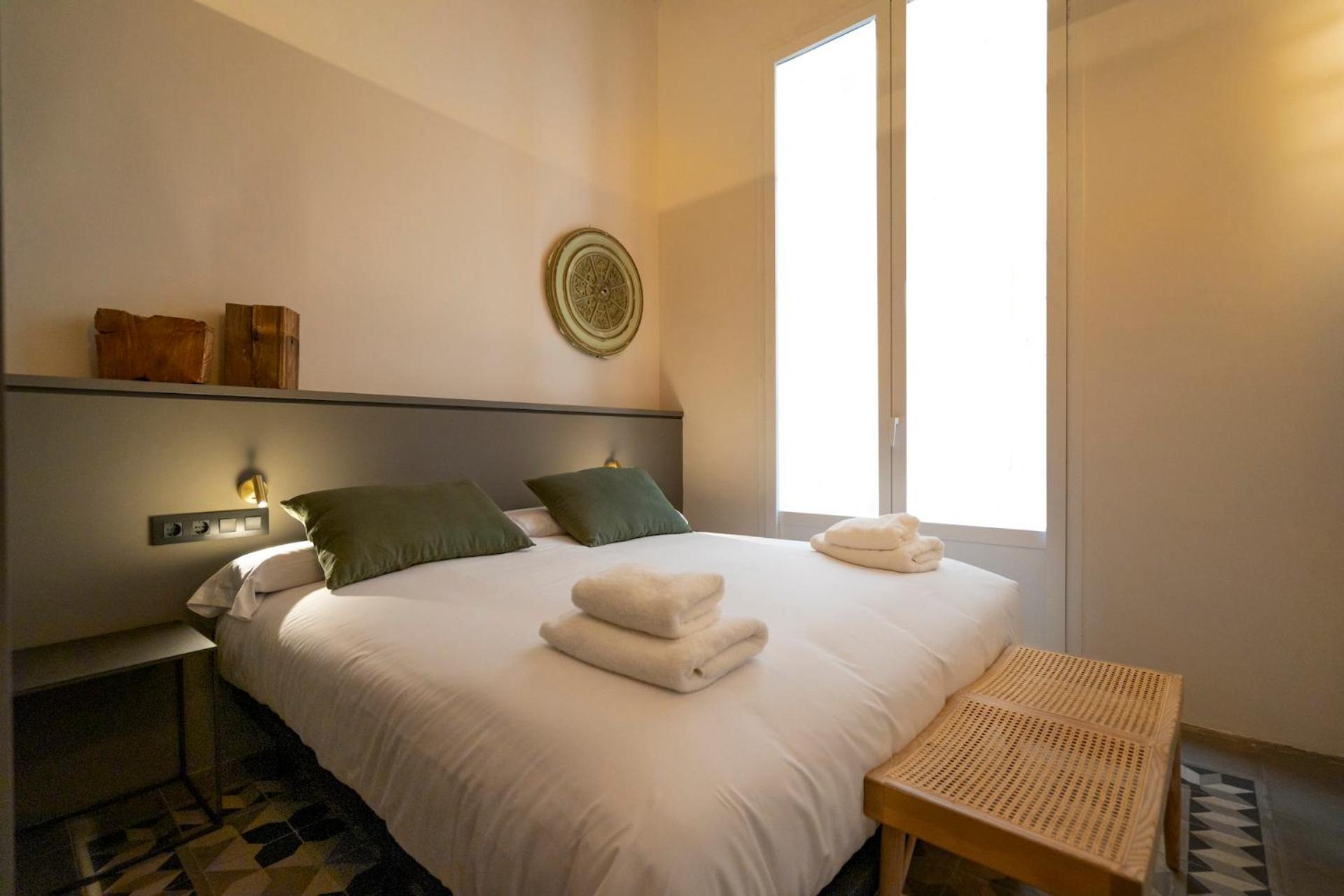 Hostal Porxos Garden Barcelona Exterior photo