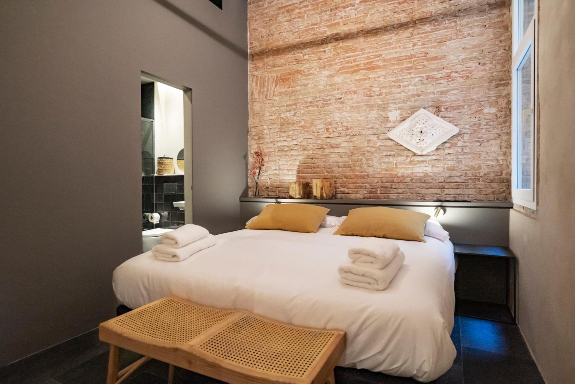 Hostal Porxos Garden Barcelona Exterior photo